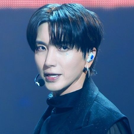Latest photo of Leeteuk (Super Junior)