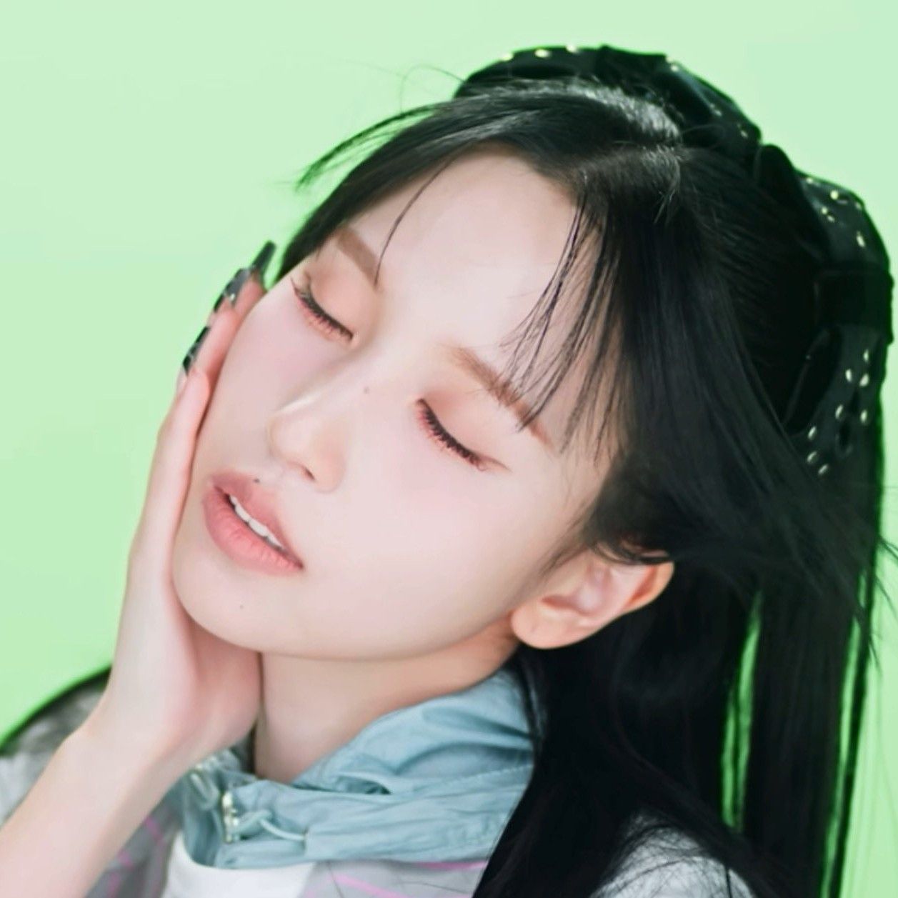 Recent activity shot of Mina (TWICE)