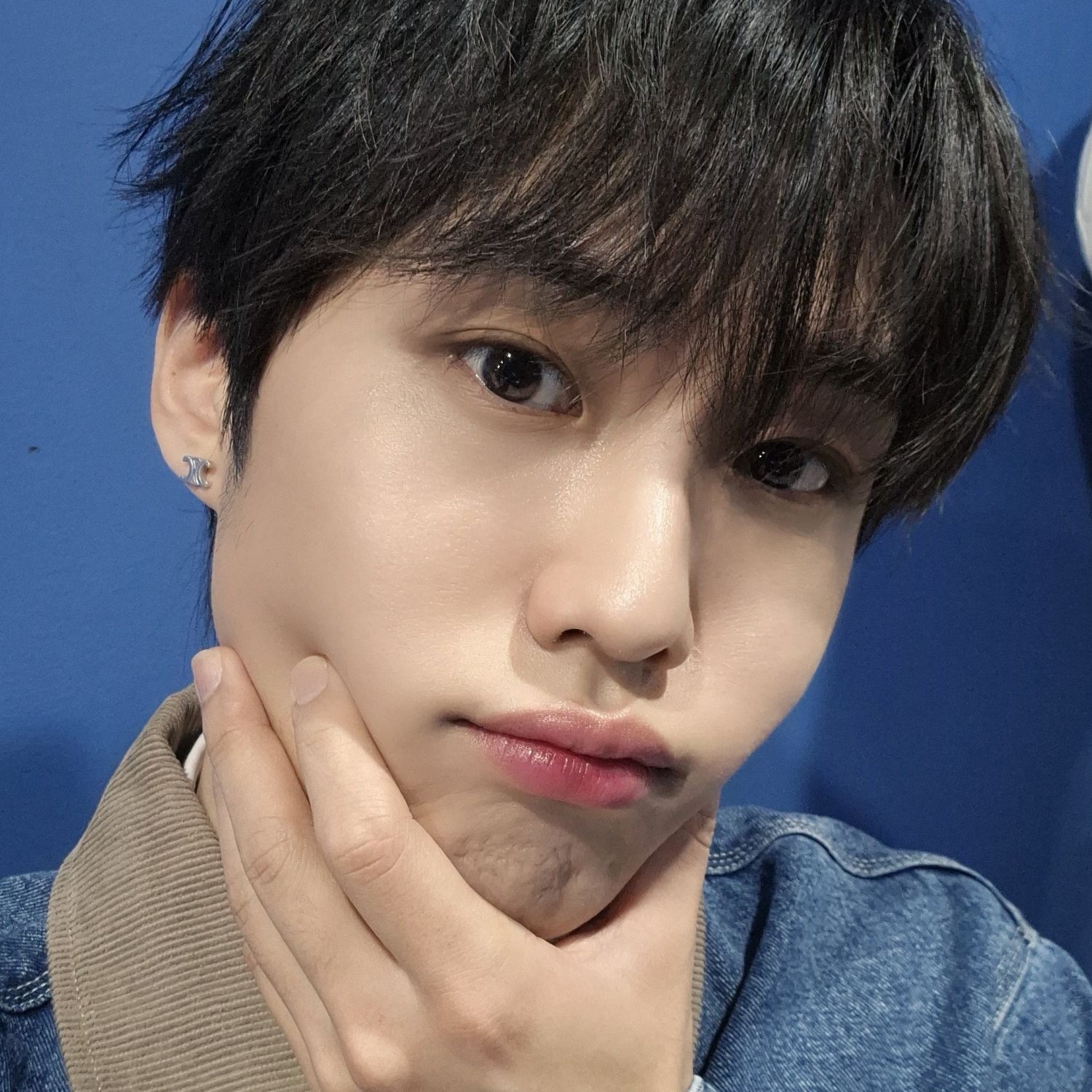 Latest photo of Jacob (THE BOYZ)