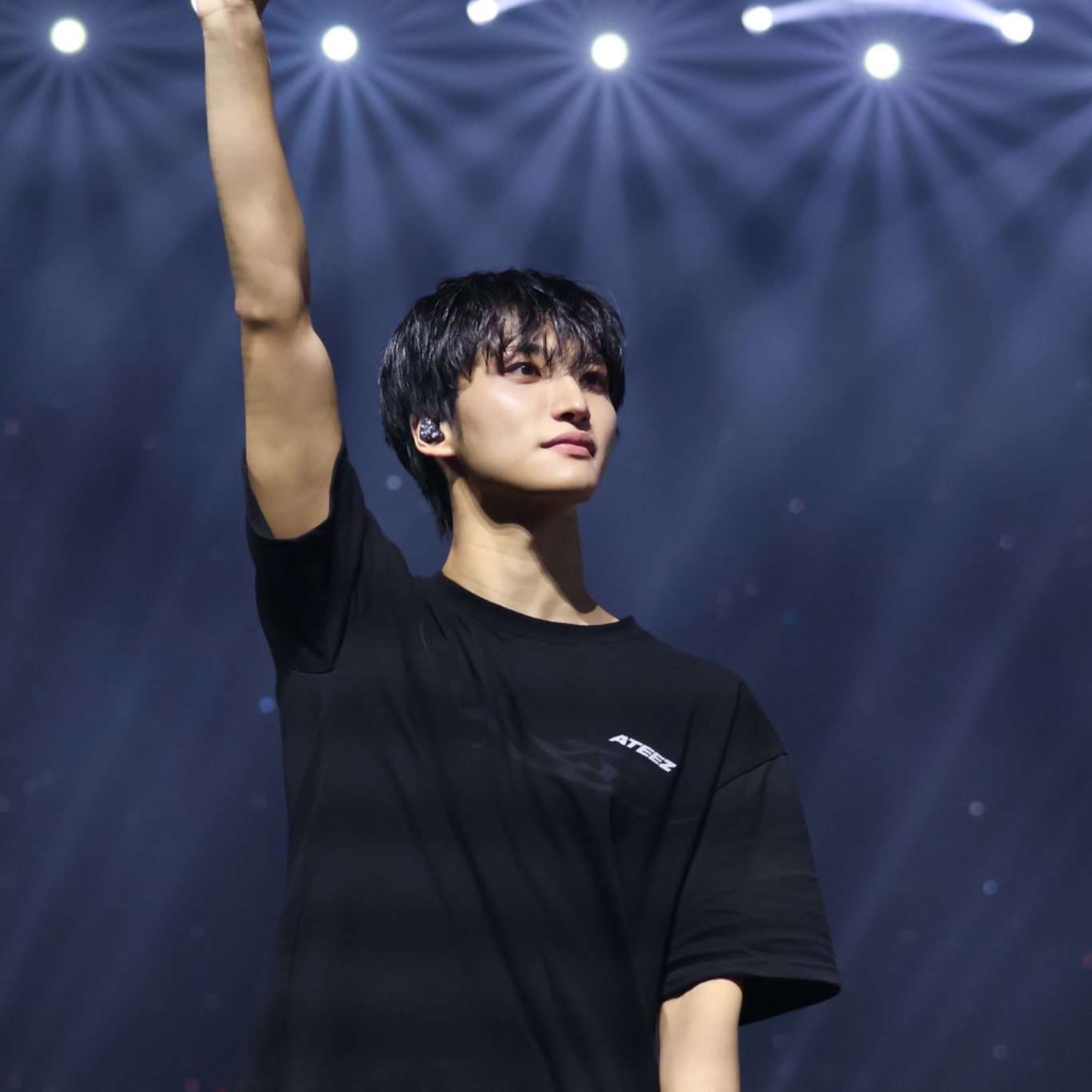 Latest photo of Seonghwa (ATEEZ)