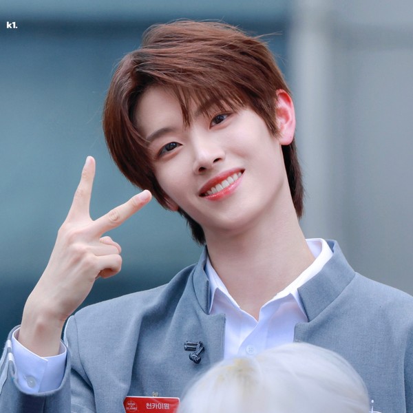 Popular profile image of Chen Kaiwen selected by votes