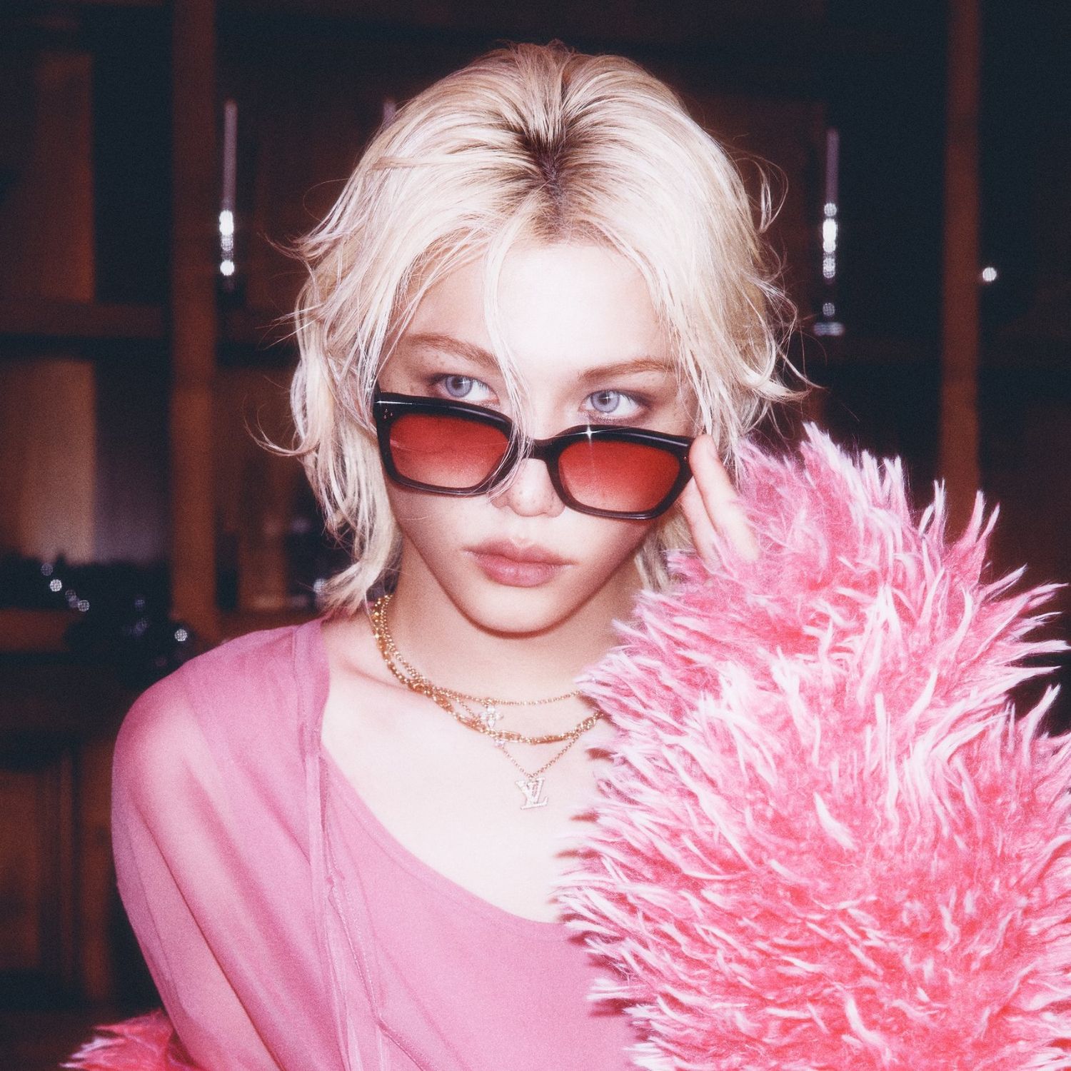 Latest photo of Felix (Stray Kids)