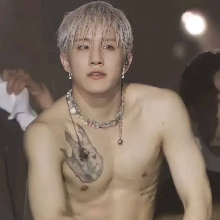 Behind-the-scenes cut of Jinjin (ASTRO)