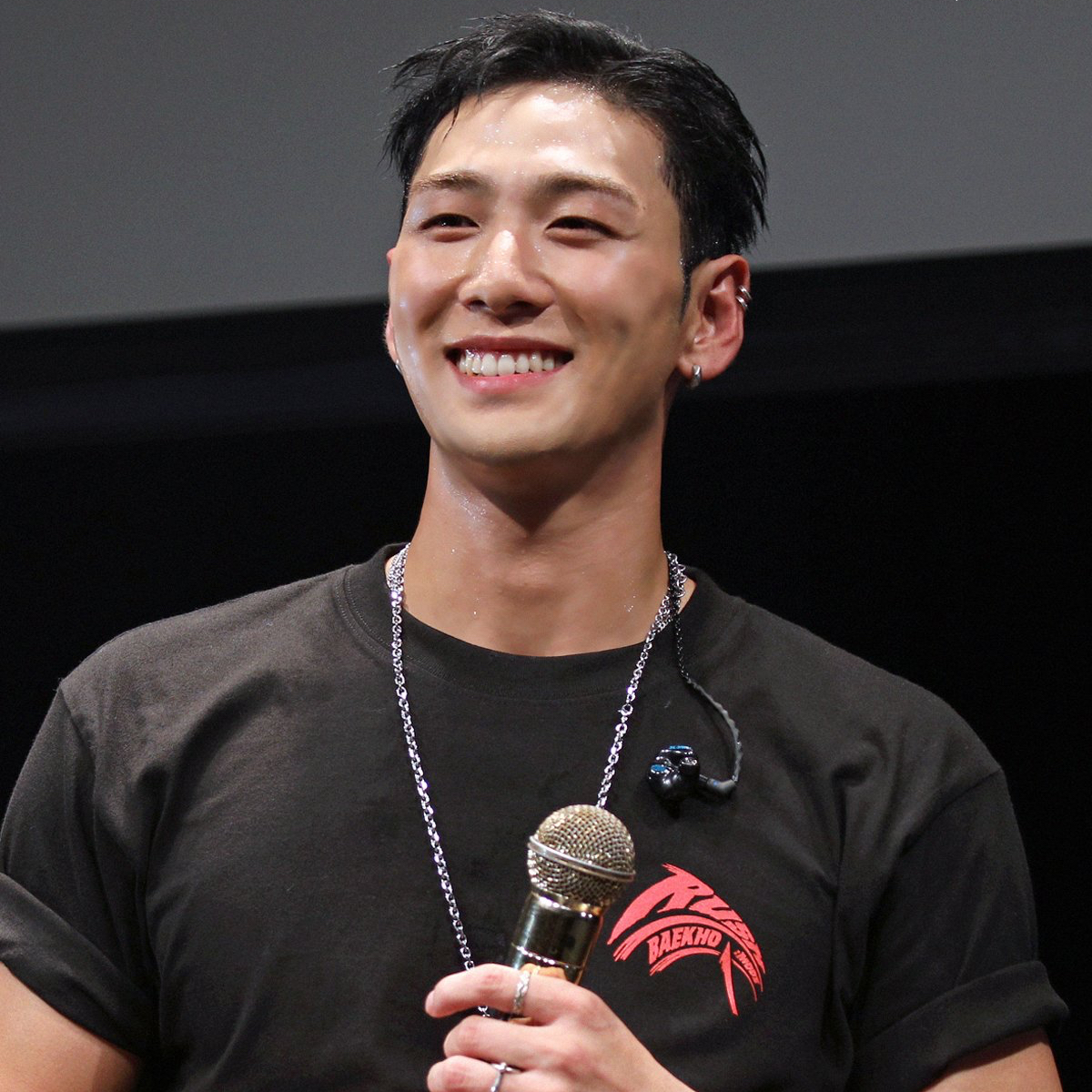 A moment captured by Baekho's fan