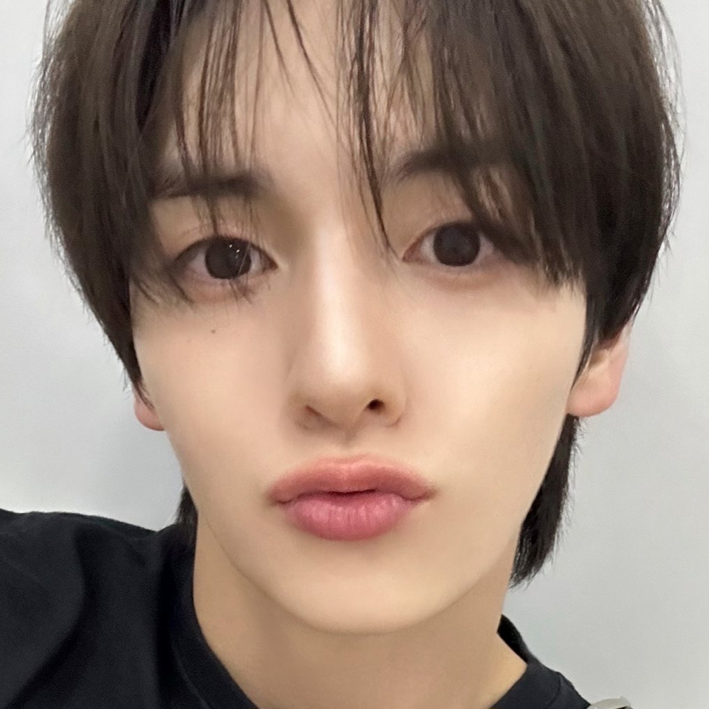 Latest photo of Sungyun (n.SSign)