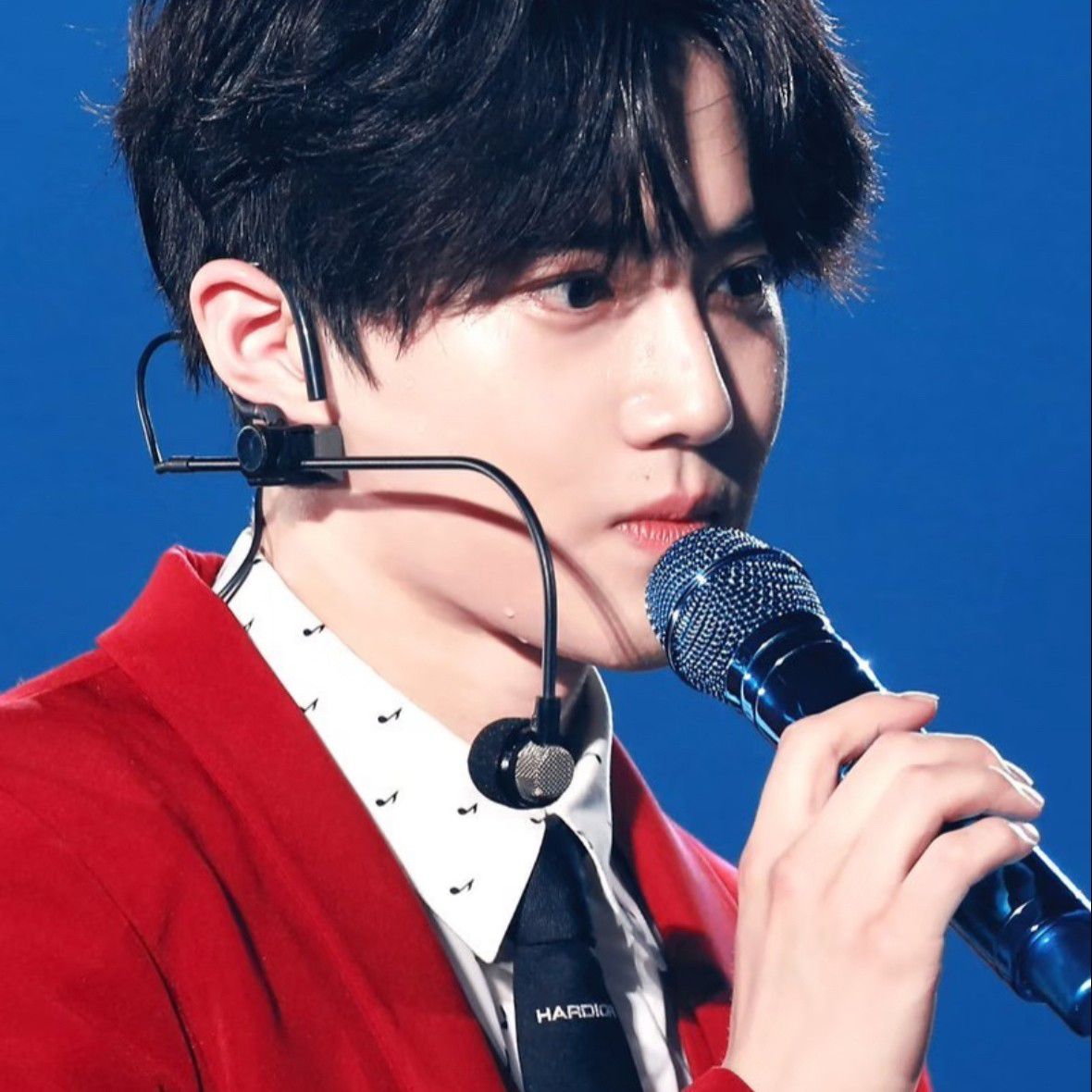 Latest photo of Suho (EXO)