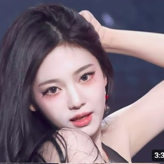 Behind-the-scenes cut of Ningning (aespa)