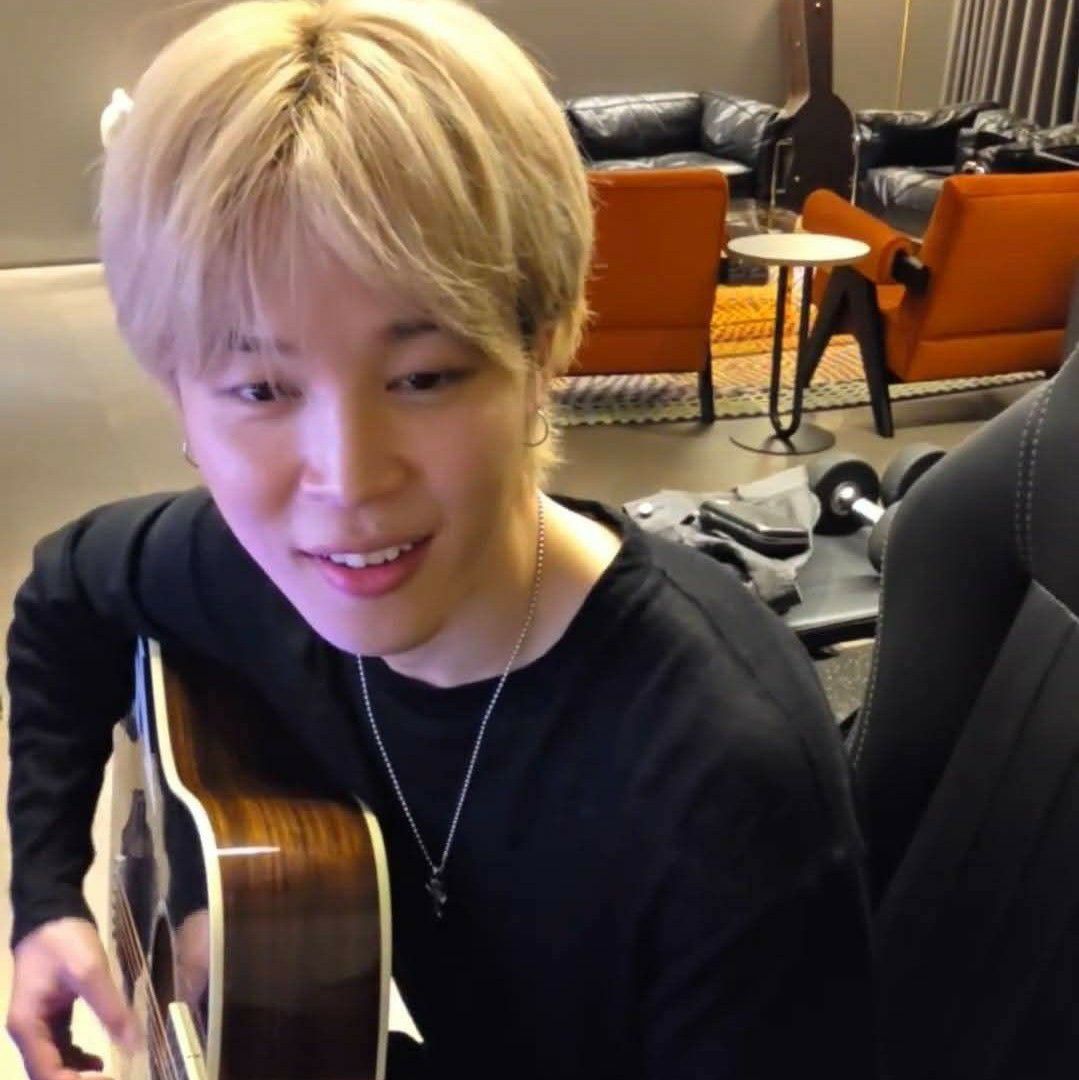 智旻 (防彈少年團)粉絲拍下的瞬間