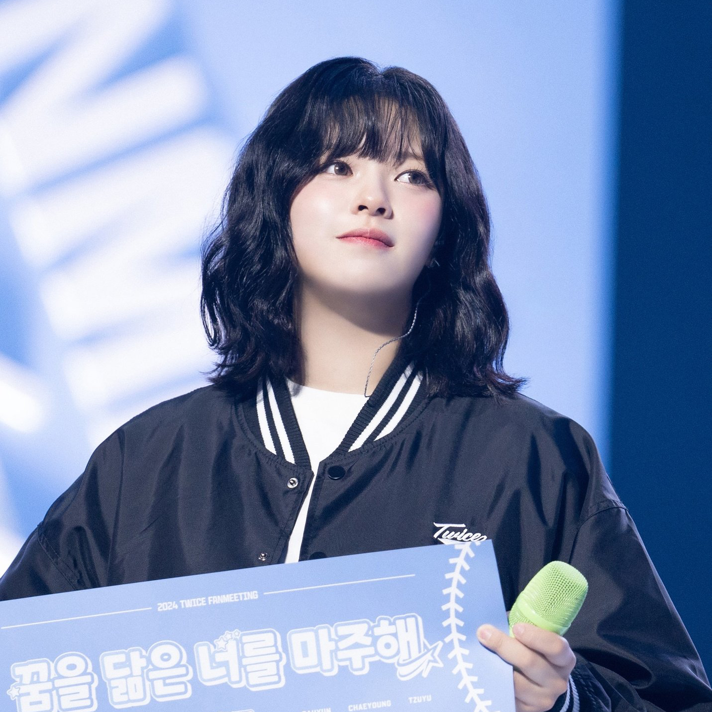 TWICE의 비하인드 컷