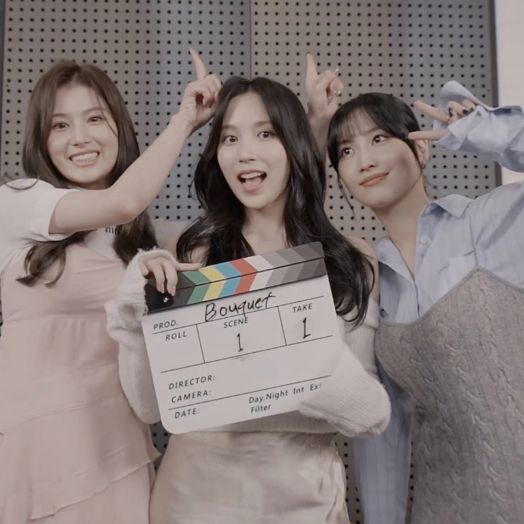 Sana (TWICE)的幕後花絮