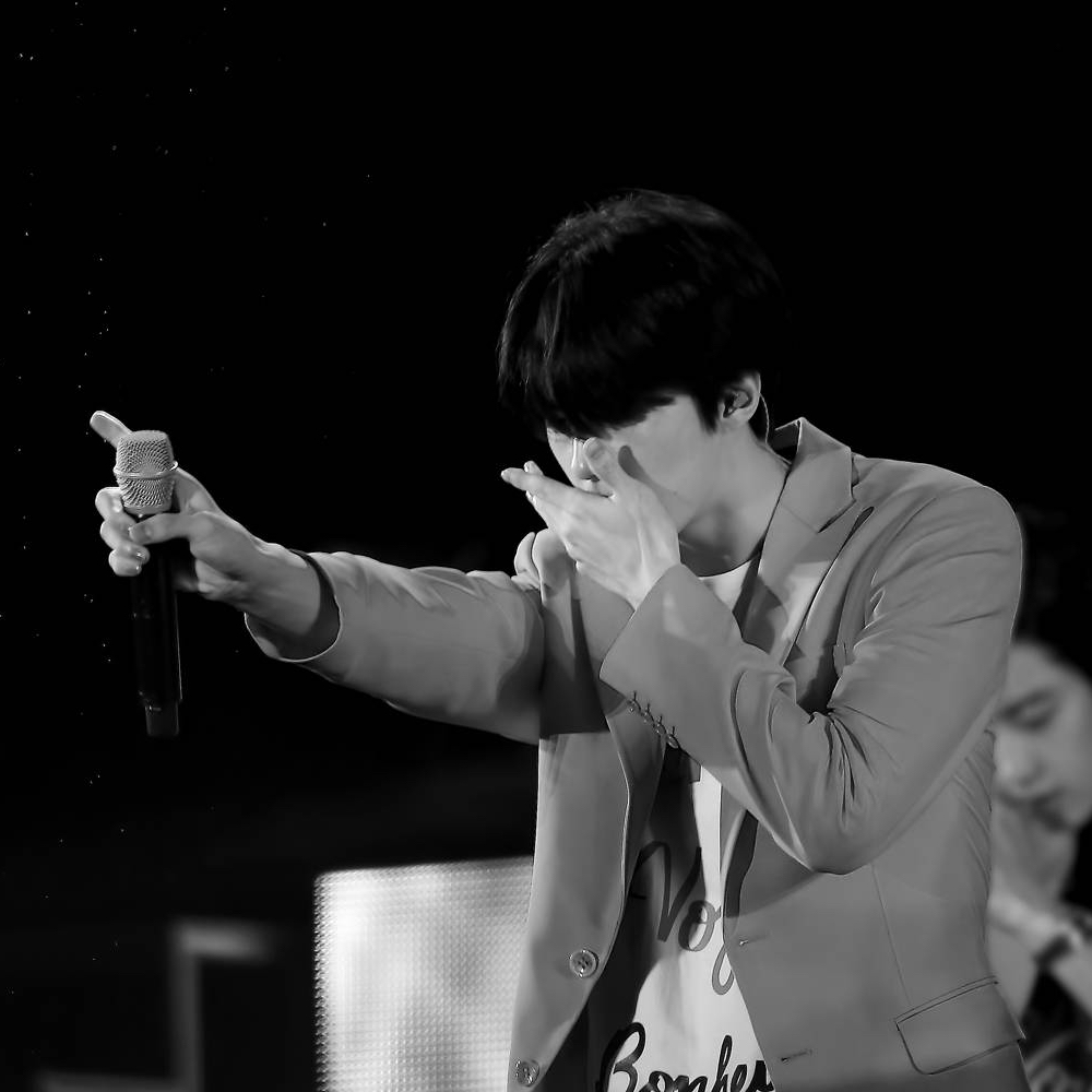 세훈 (EXO)의 비하인드 컷