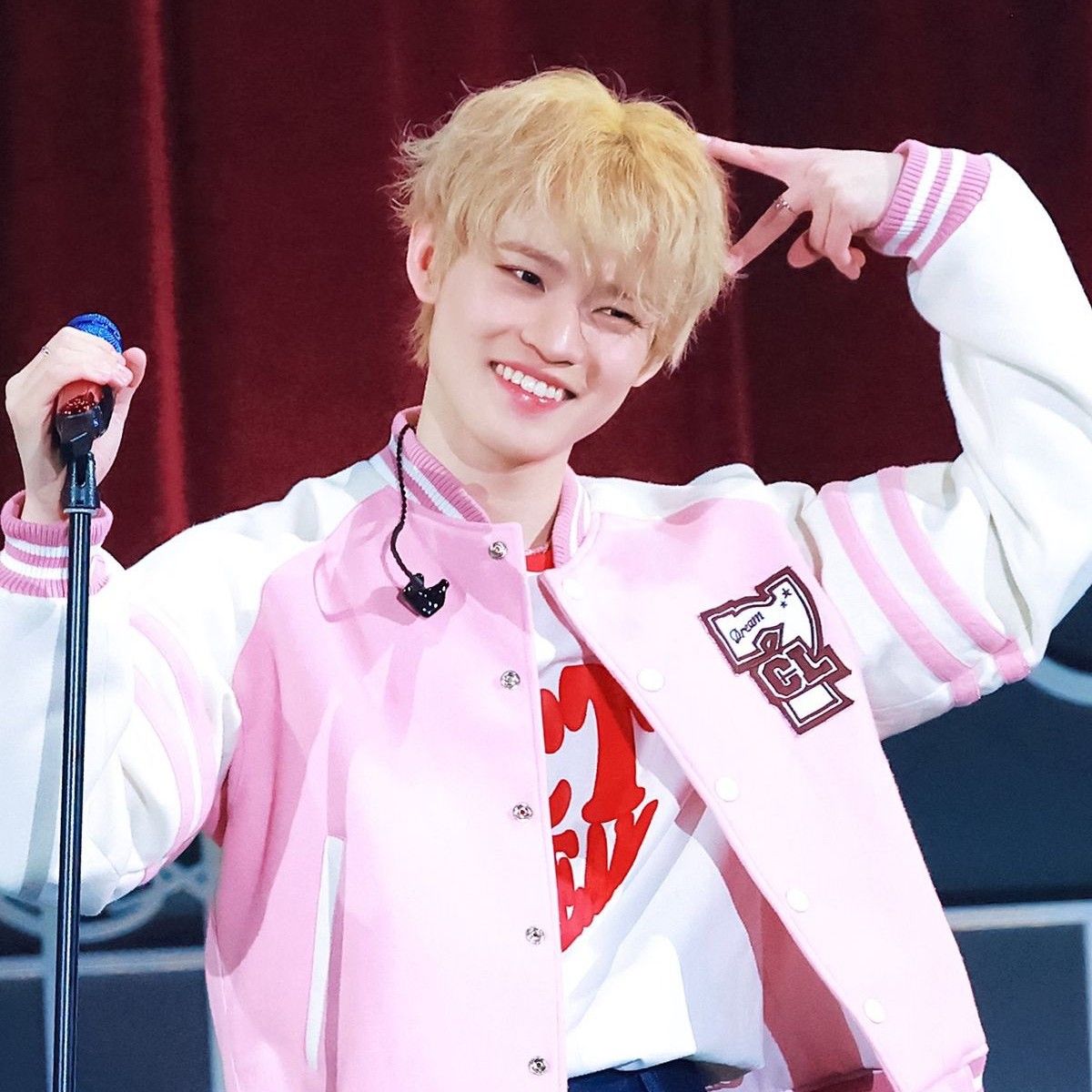 Behind-the-scenes cut of Chenle (NCT DREAM)