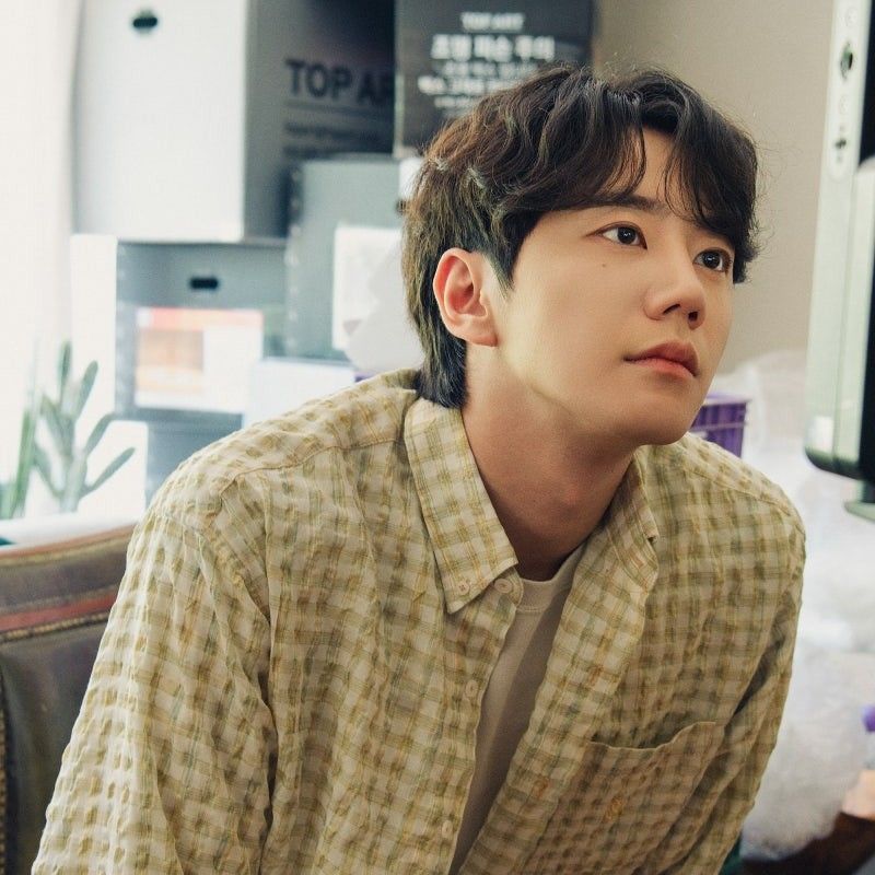 Recent activity shot of Lee Junyoung