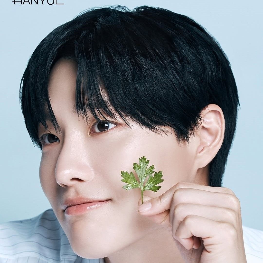 Behind-the-scenes cut of WOODZ