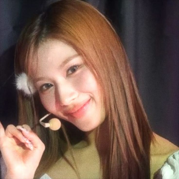 A moment captured by Chaeyoung (TWICE)'s fan