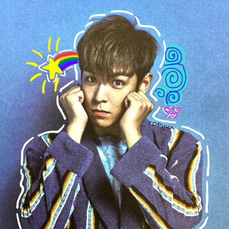 A moment captured by T.O.P's fan
