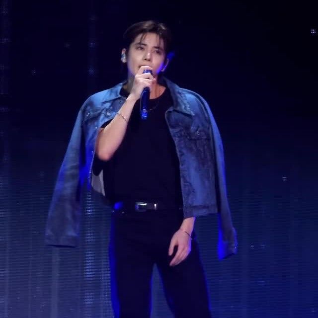 太顯 (TOMORROW X TOGETHER)的最新活動照片