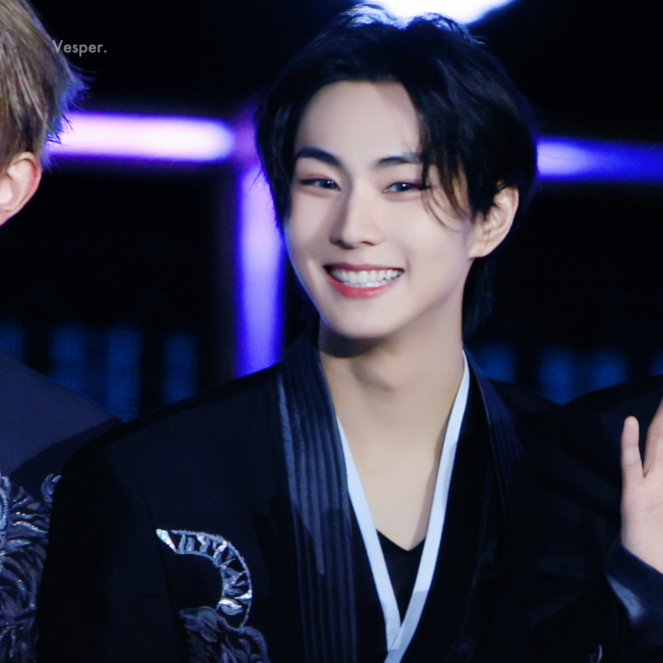 Potret di balik layar Jungwon (ENHYPEN)