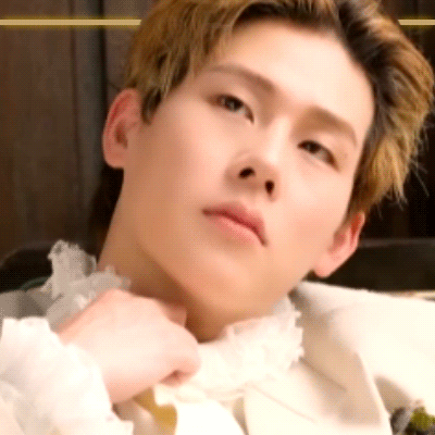 A moment captured by MONSTA X's fan