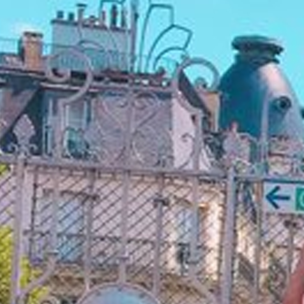Behind-the-scenes cut of HyunJin (Loossemble)