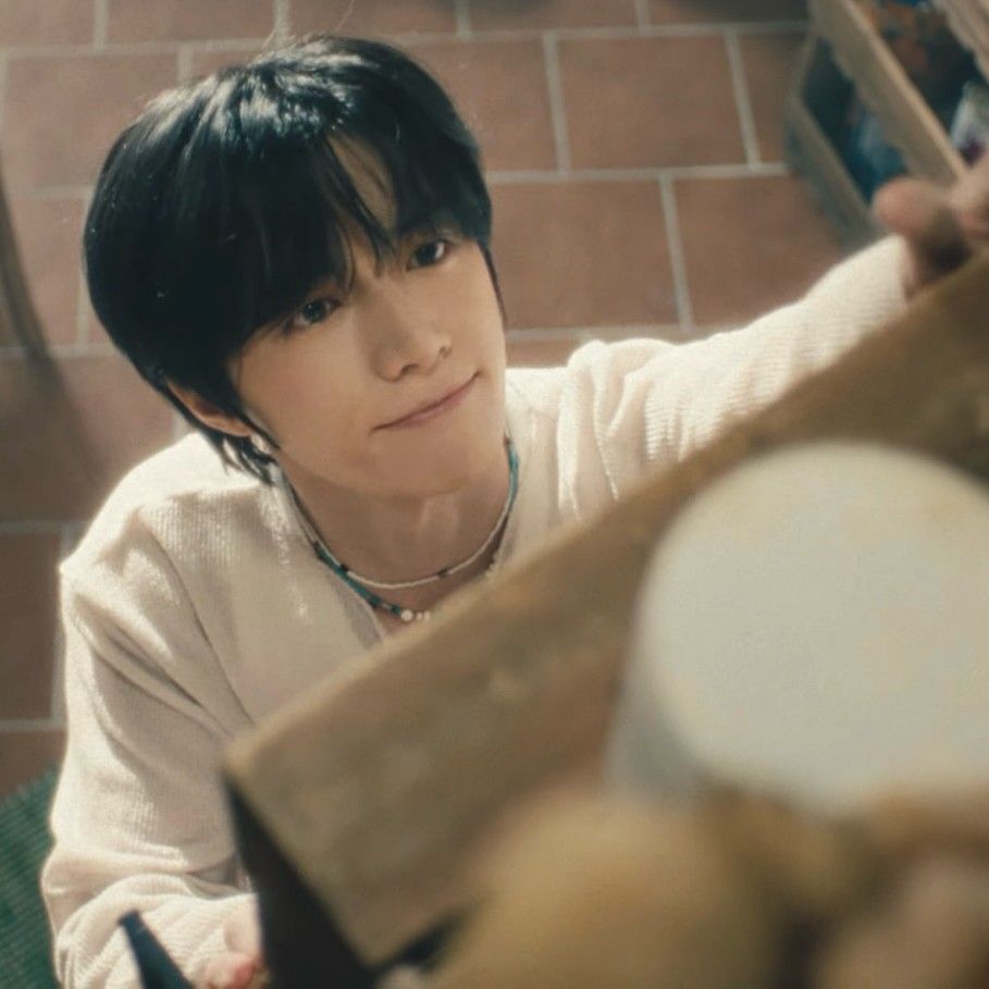 Behind-the-scenes cut of Beomgyu (TOMORROW X TOGETHER)