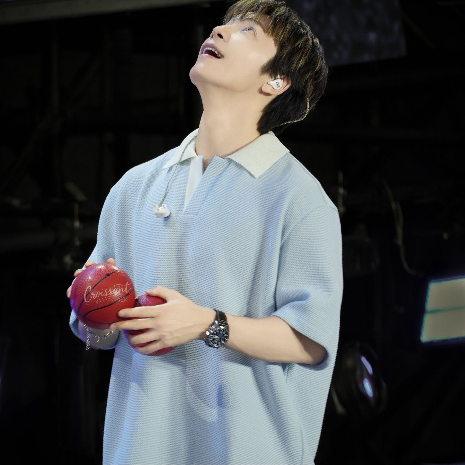 Latest photo of Donghae (Super Junior)