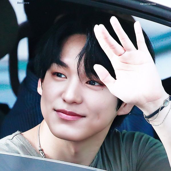 Popular profile image of Heo Chan selected by votes