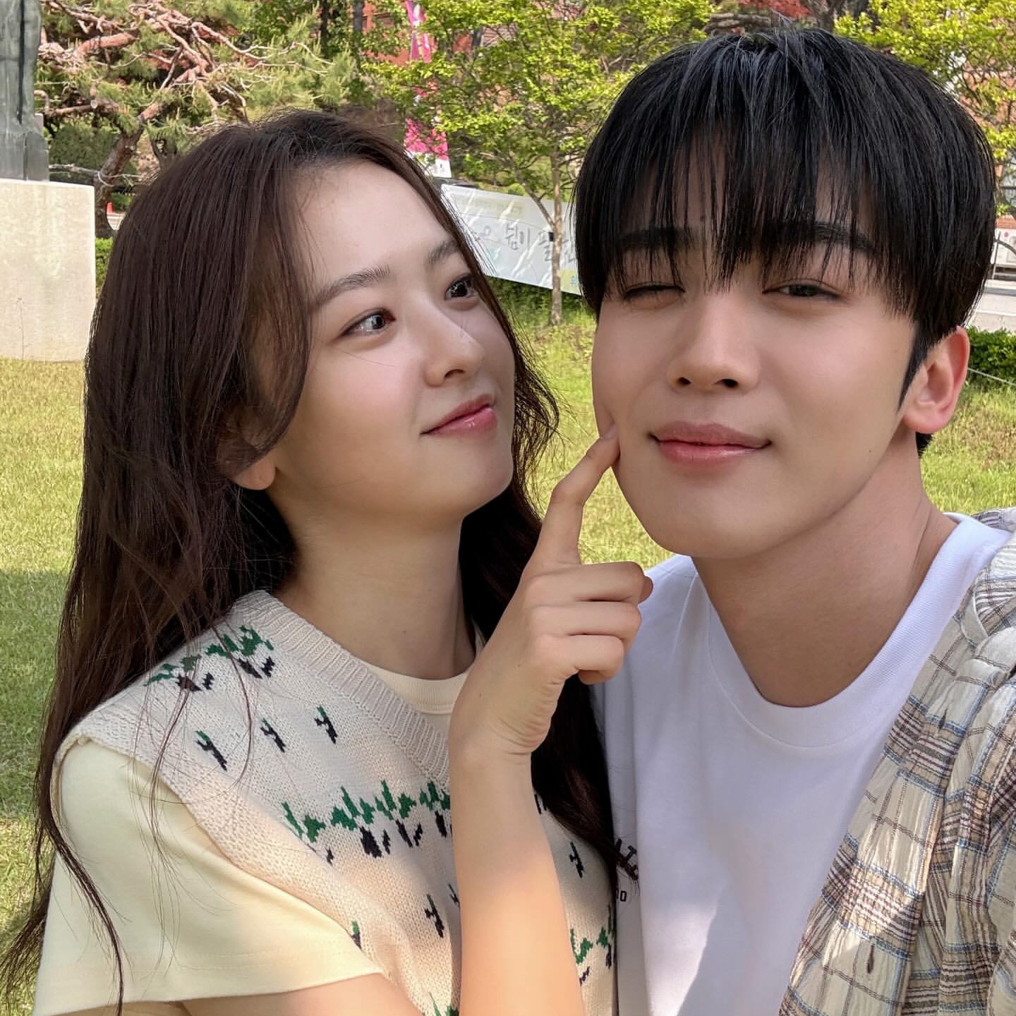 Behind-the-scenes cut of Kim Yohan (WEi)