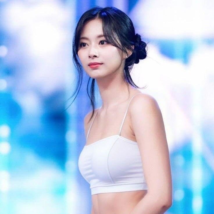 쯔위 (TWICE)의 비하인드 컷