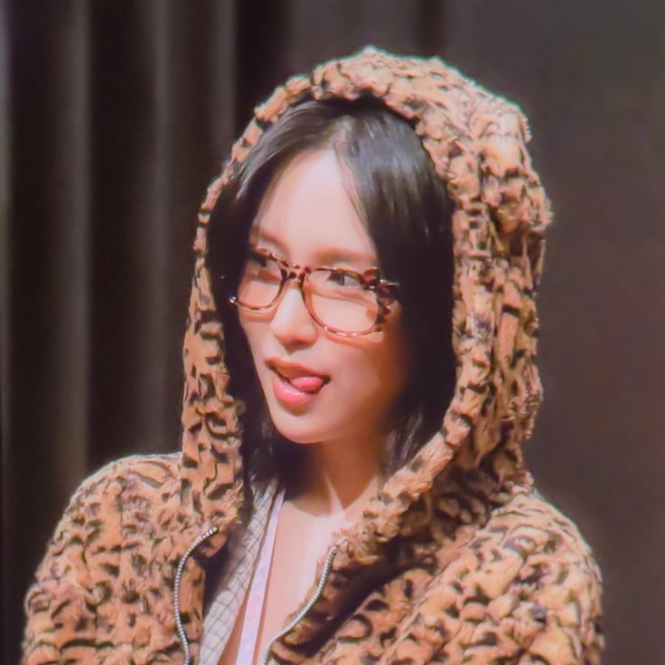 Mina (TWICE)的最新活动照片