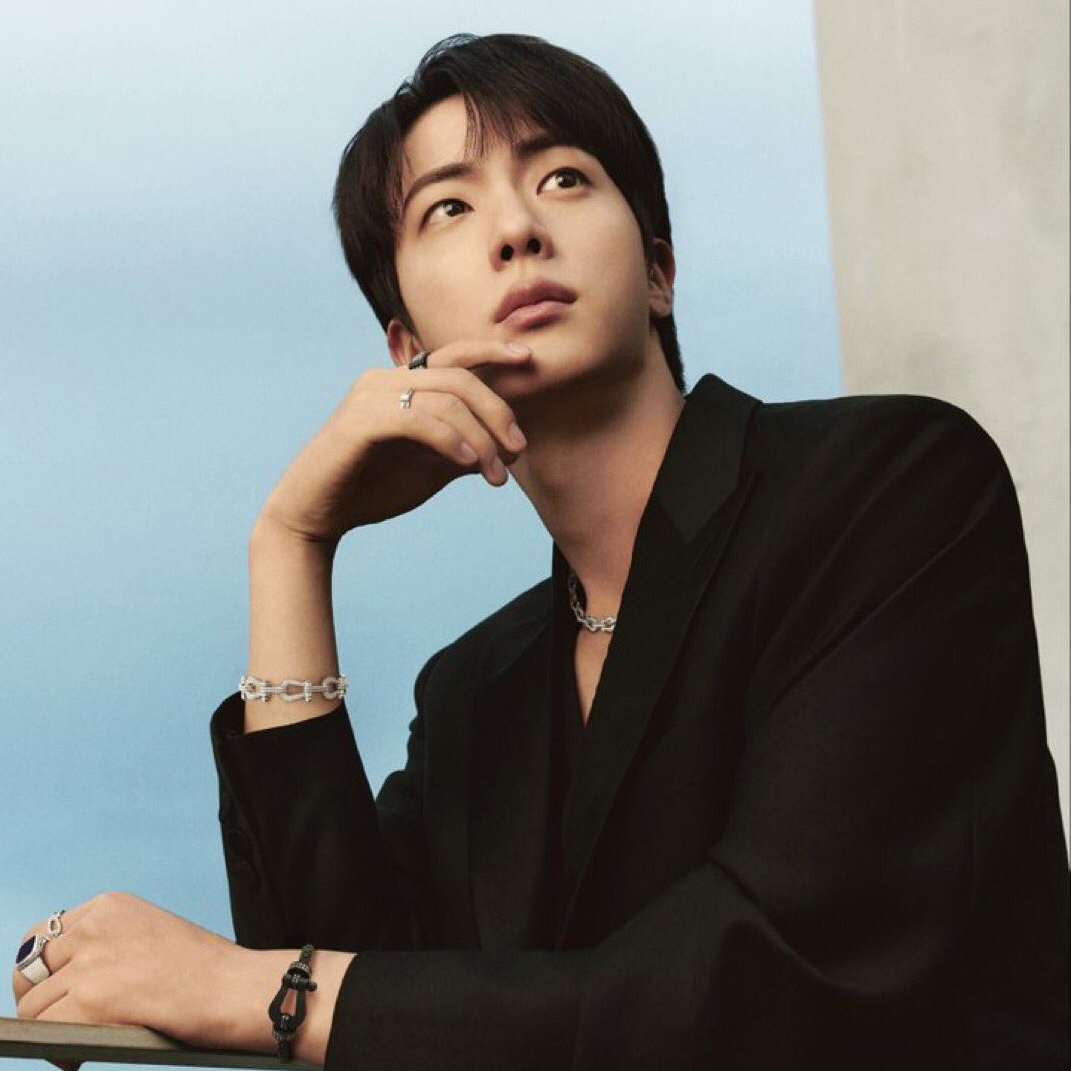 Behind-the-scenes cut of Jin (BTS)