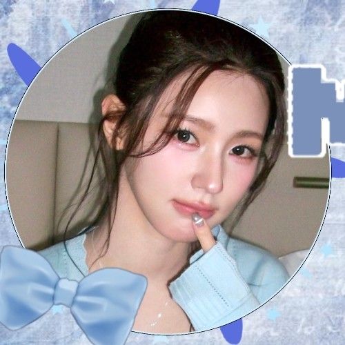 A moment captured by Miyeon (i-dle)'s fan