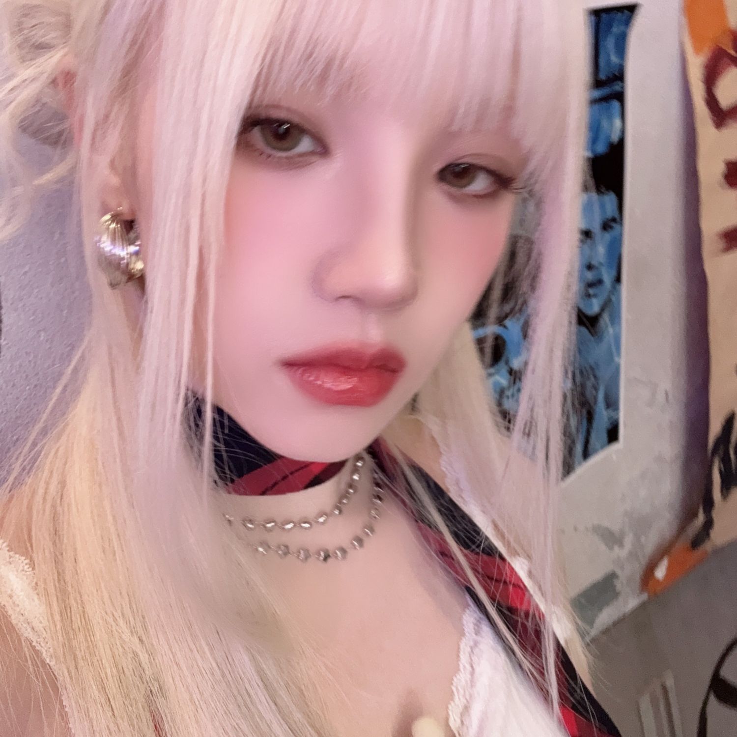 Latest photo of Yuqi (i-dle)