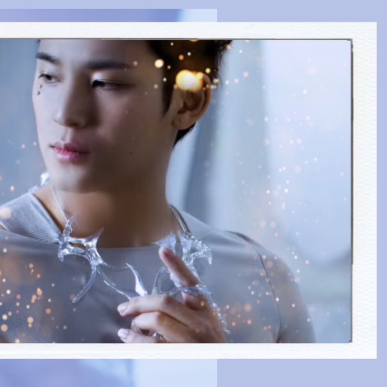 A moment captured by Mingyu (SEVENTEEN)'s fan