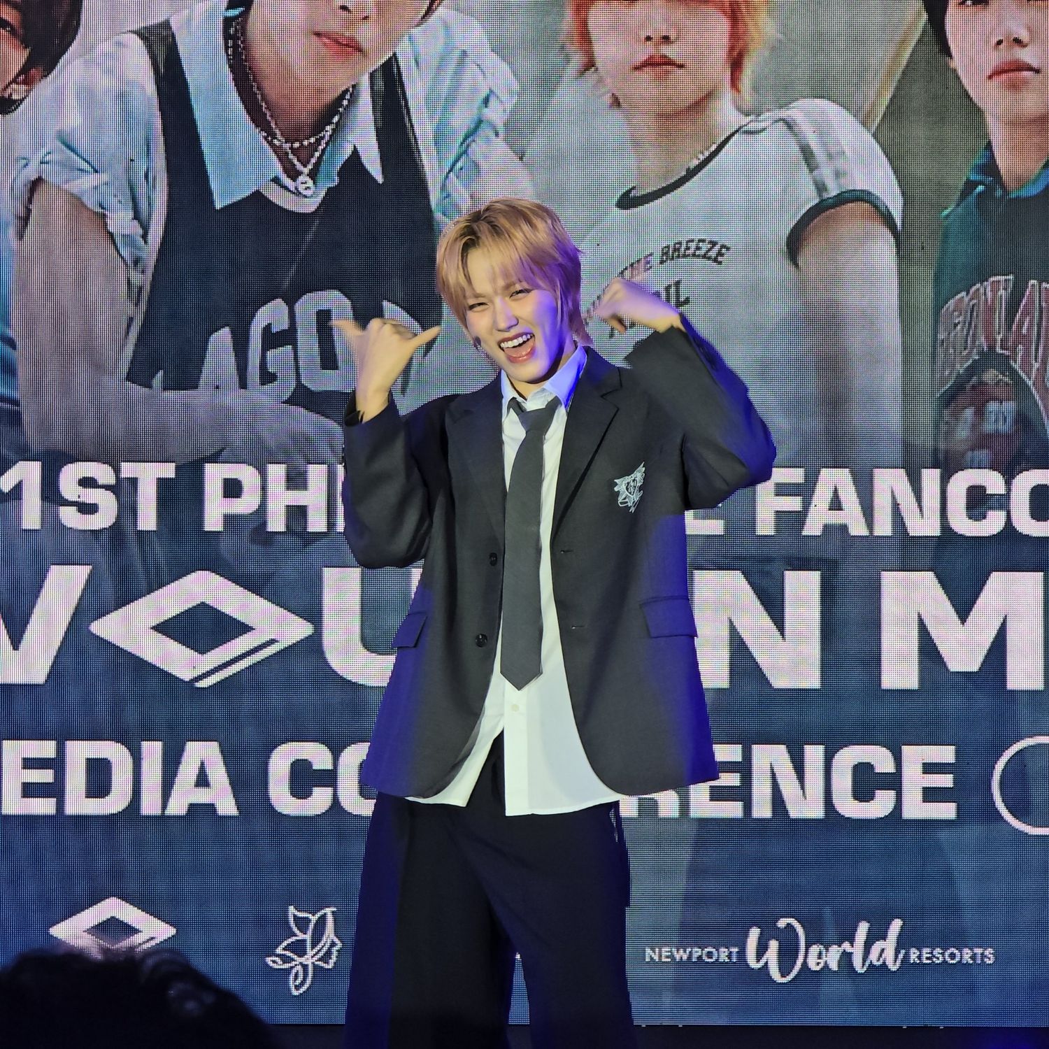 A moment captured by Park Juwon (AHOF)'s fan