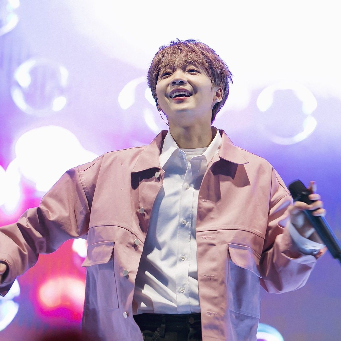 Behind-the-scenes cut of Jeong Sewoon