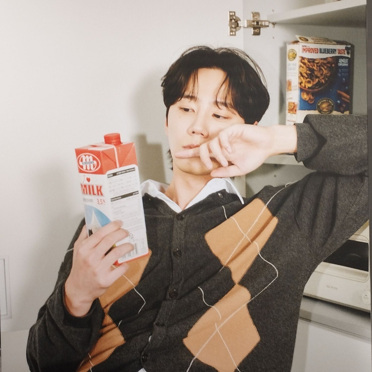Potret di balik layar Lee Junyoung