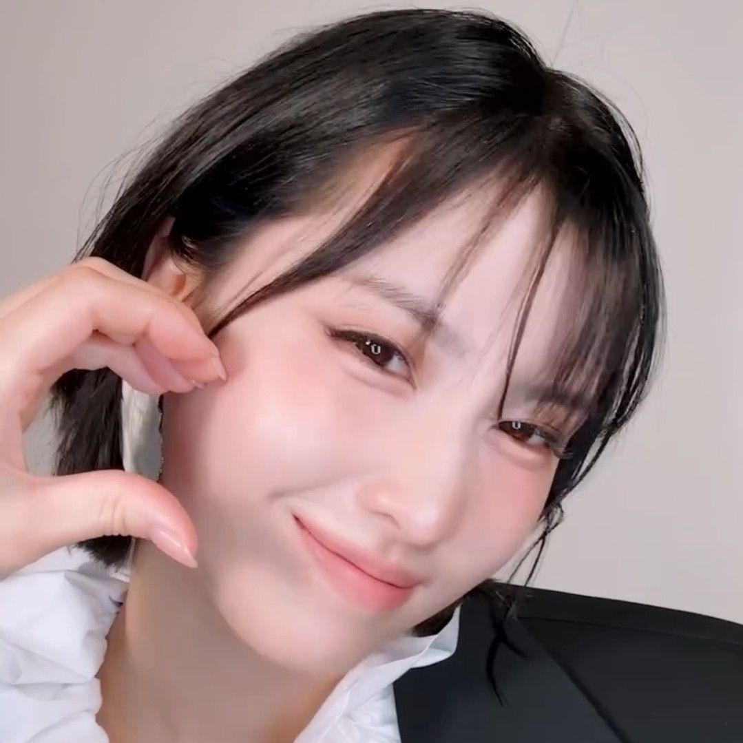 Momo (TWICE)粉絲拍下的瞬間