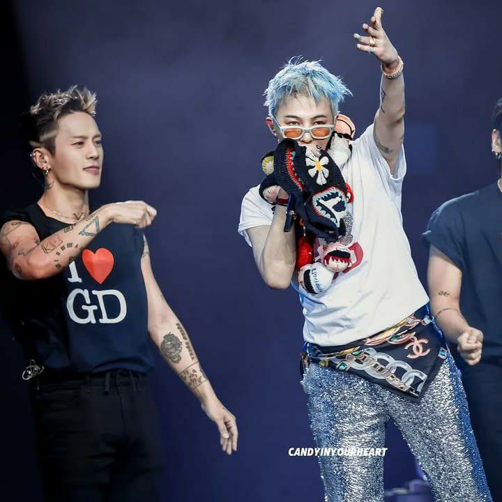 A moment captured by G-DRAGON (BIGBANG)'s fan