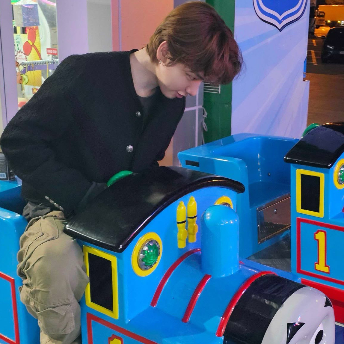 Behind-the-scenes cut of Myeong Jaehyun (BOYNEXTDOOR)