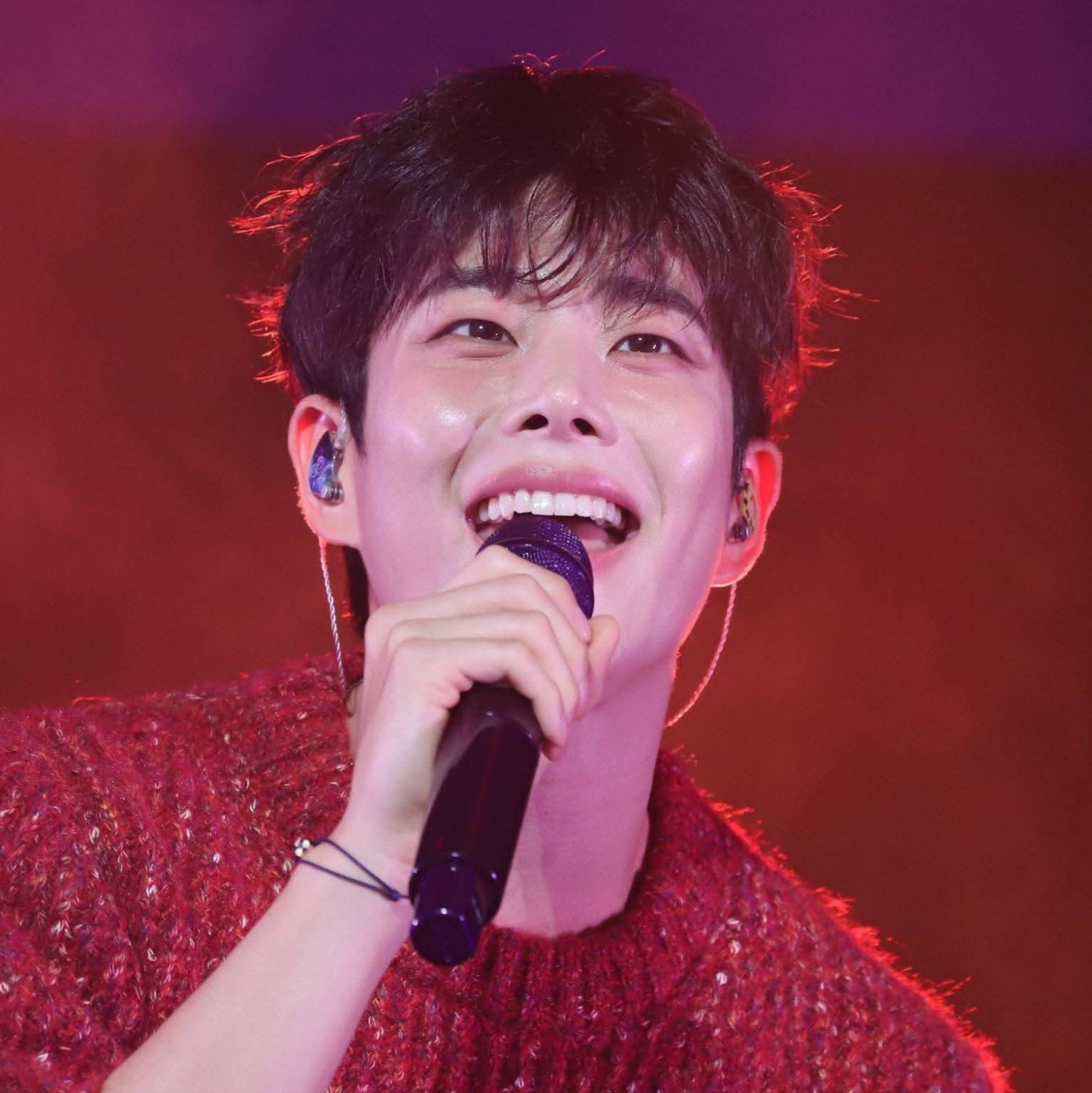 Latest photo of MJ (ASTRO)