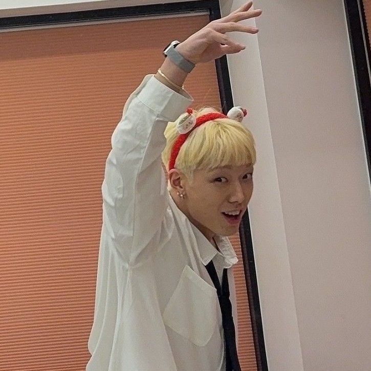 Behind-the-scenes cut of BOBBY (iKON)