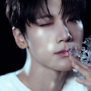 Behind-the-scenes cut of TEN (WayV)