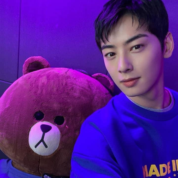 Recent activity shot of Eunwoo (ASTRO)