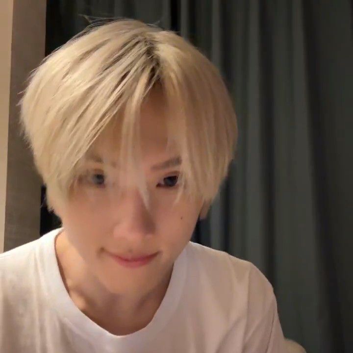 Behind-the-scenes cut of Jisung (NCT DREAM)