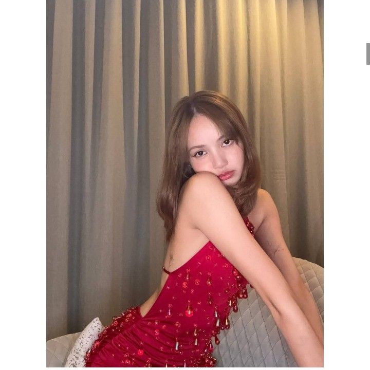 Latest photo of Lisa (BLACKPINK)