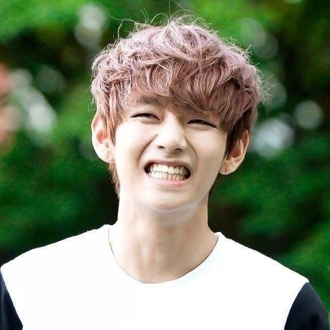 Momen yang diabadikan oleh penggemar V (BTS)