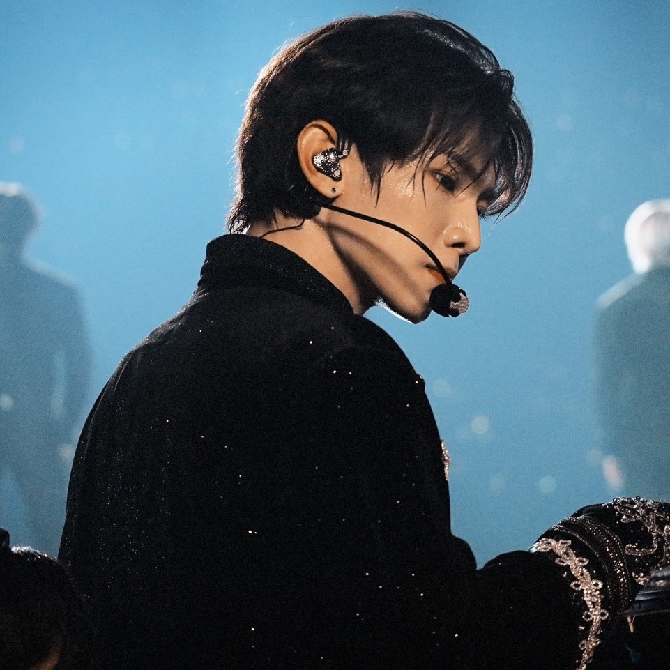 에이티즈 최근 활동샷