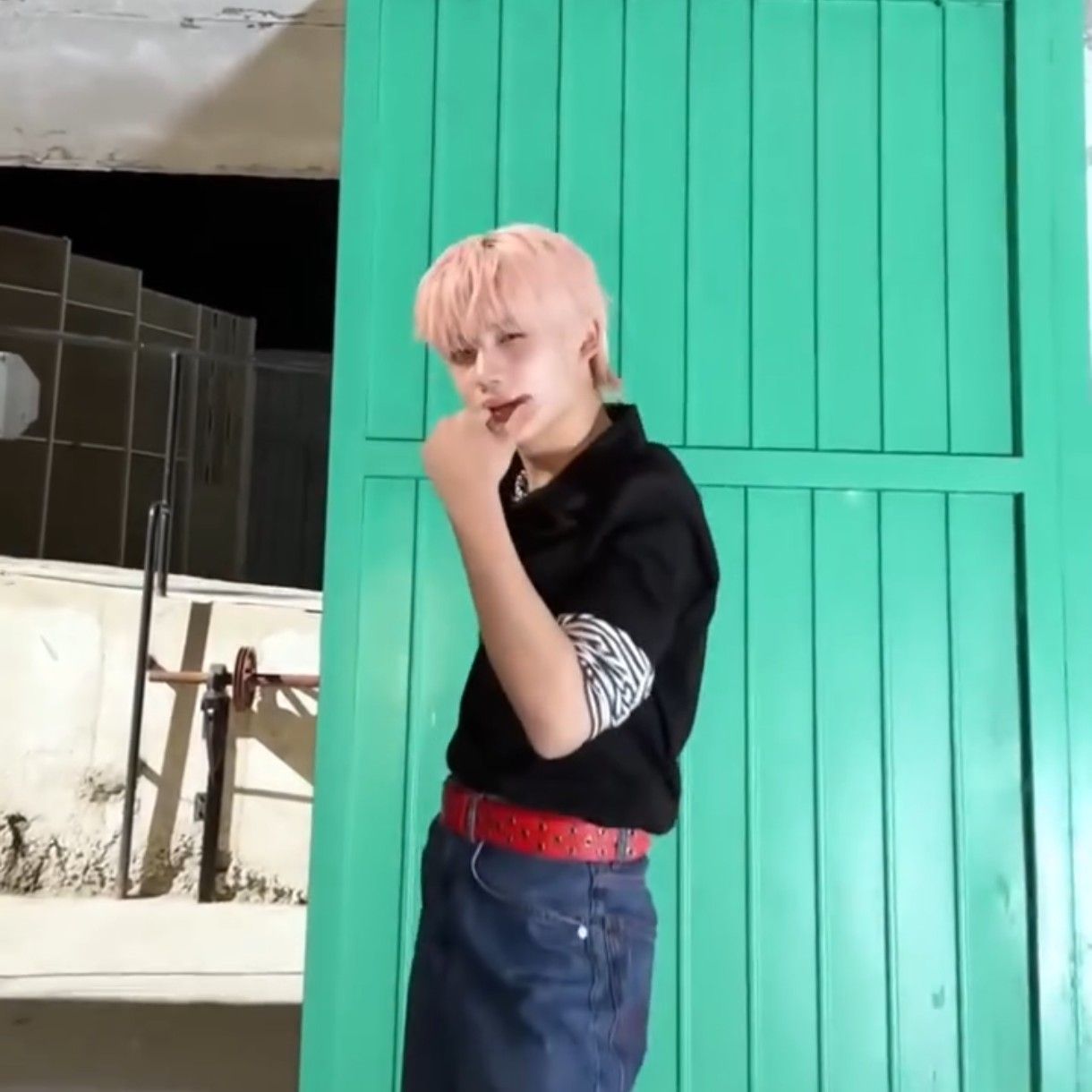 Latest photo of Sakurada Kenshin (CLOSE YOUR EYES)