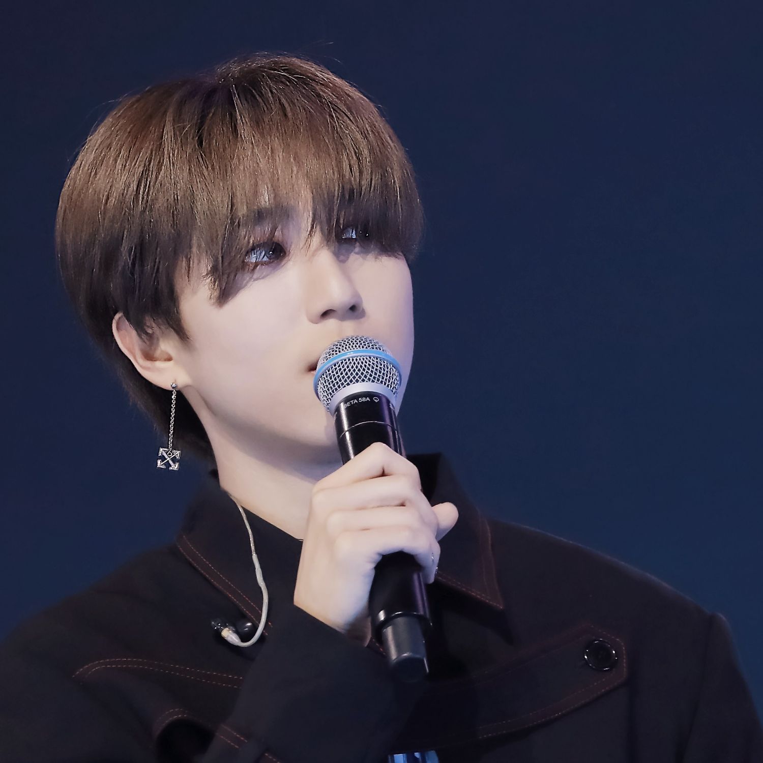 Latest photo of HAN (Stray Kids)